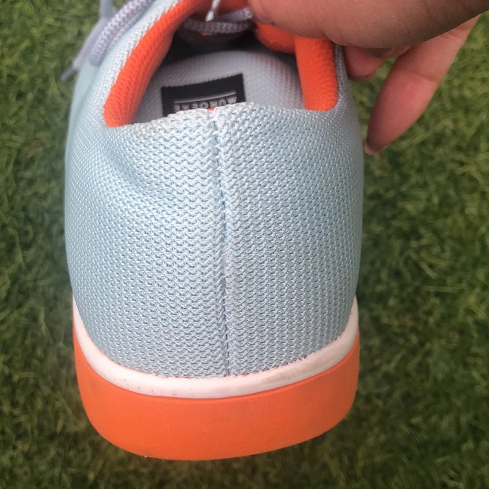 Muroexe Aqua blue atom sneakers sz 42 8.5M